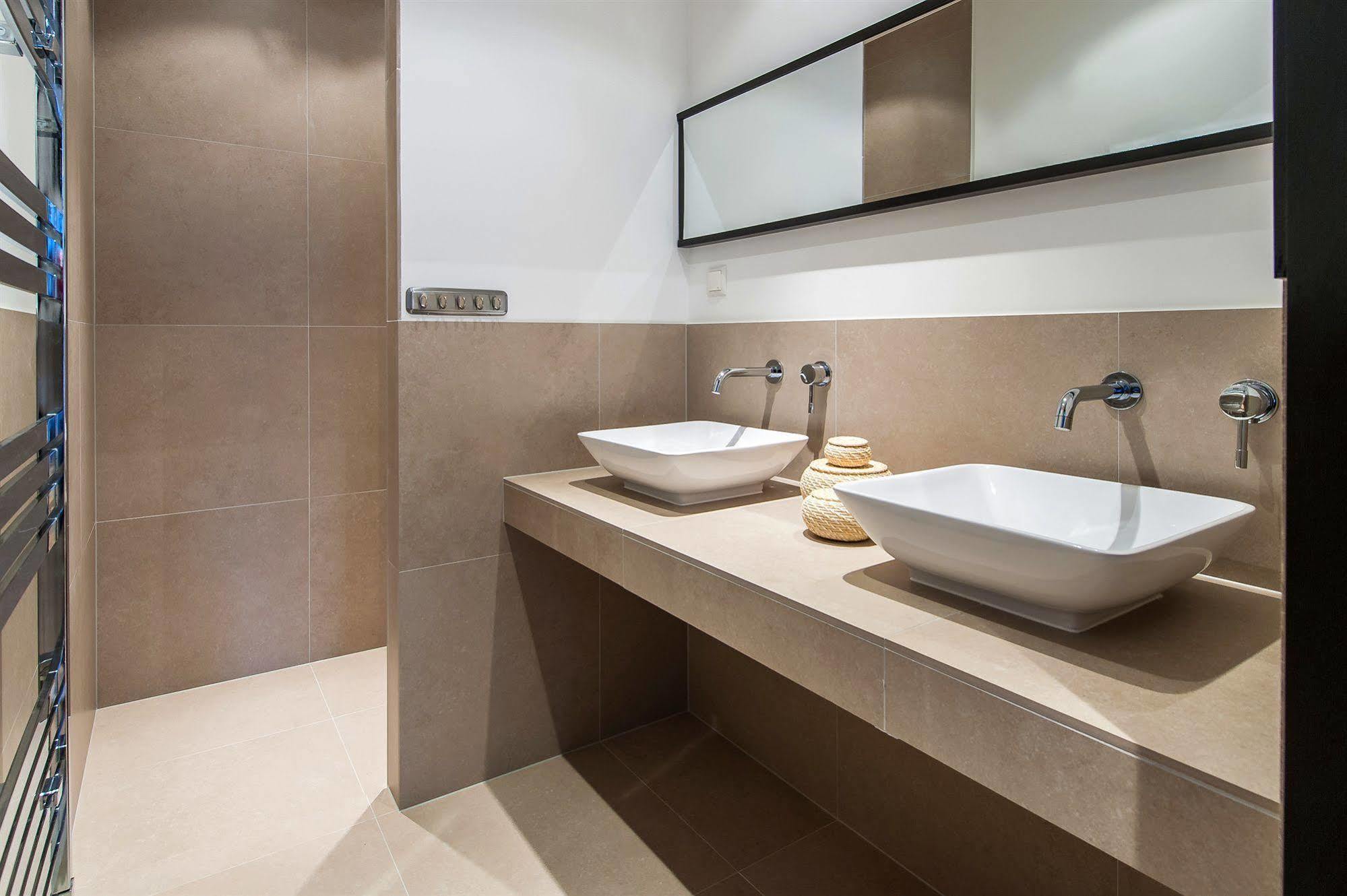 Short Stay Group Tropen Serviced Apartments Amsterdam Extérieur photo